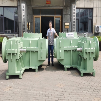 鋼廠軋機(jī)壓下減速機(jī)